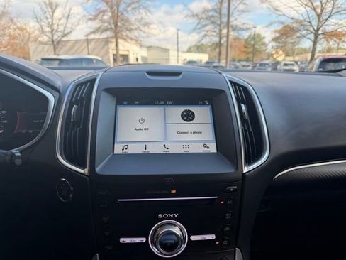 Certified 2018 Ford Edge Sport image 12