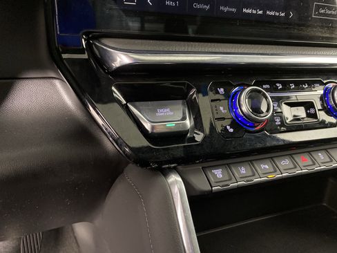 Used 2025 GMC Sierra 2500 Denali w/ Snow Plow Prep/Camper Package image 27