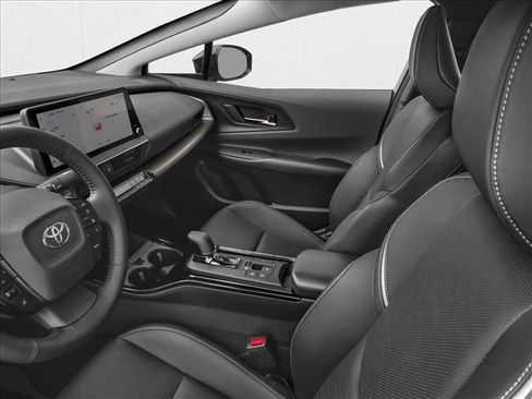 New 2026 Toyota Prius XLE FWD image 6