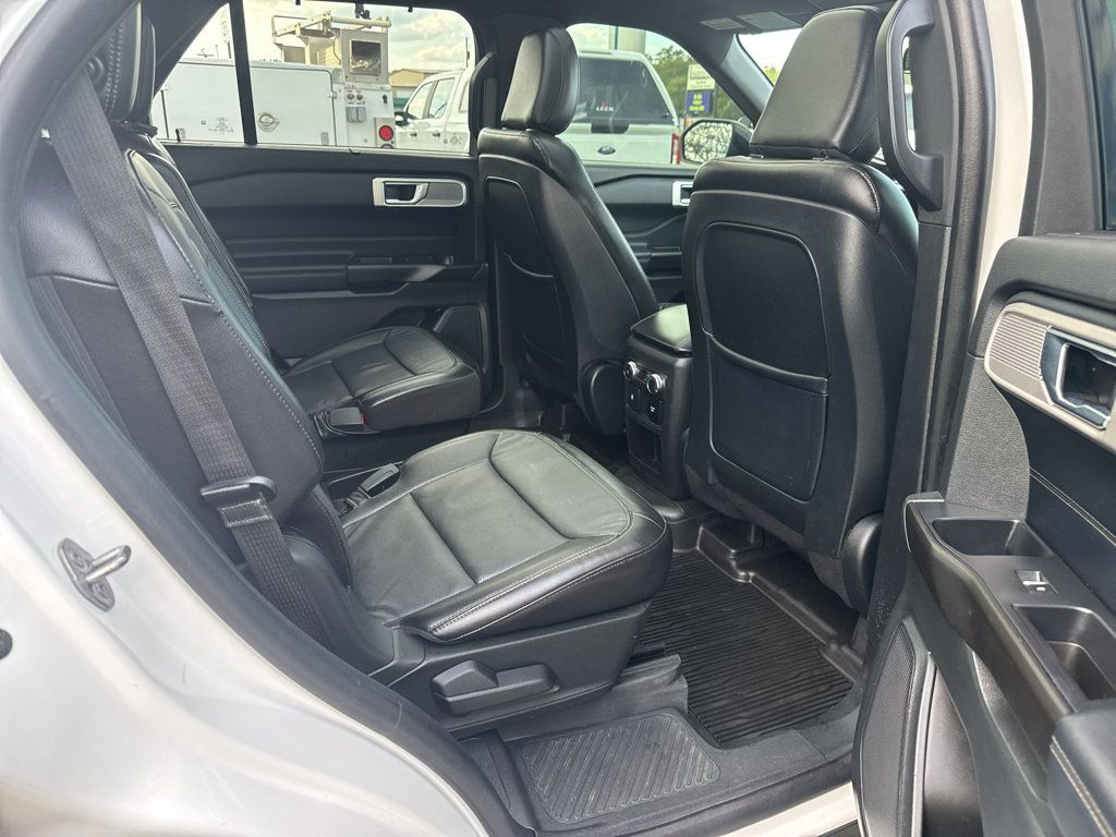 Used 2020 Ford Explorer Limited AWD/4WD image 23
