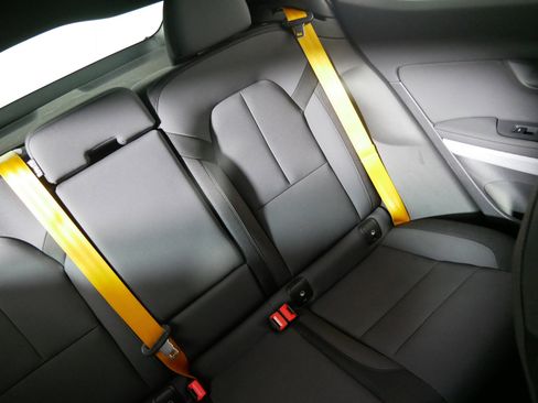 Used 2021 Polestar Polestar 2 w/ Performance Package image 14