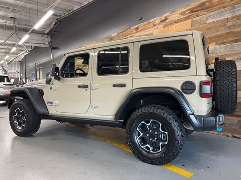 Used 2022 Jeep Wrangler Unlimited Rubicon 4xe w/ Cold Weather Group image 29