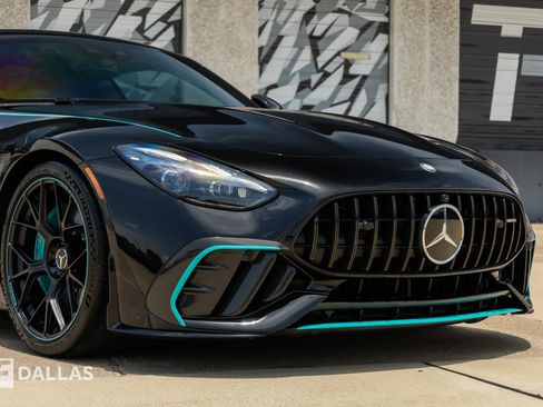 Used 2025 Mercedes-Benz AMG GT 63 image 2