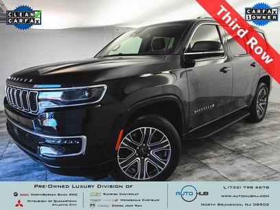 Used 2025 Jeep Wagoneer 4WD