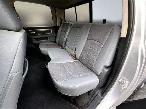 Used 2015 RAM 2500 Big Horn image 27