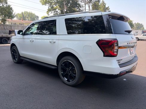 Used 2022 Ford Expedition Max Limited AWD/4WD image 4
