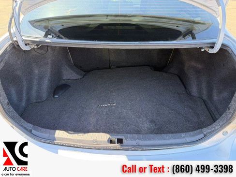 Used 2012 Toyota Corolla LE image 11