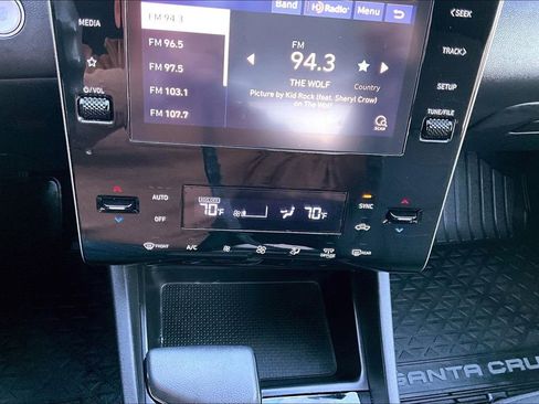 Used 2024 Hyundai Santa Cruz SEL image 32
