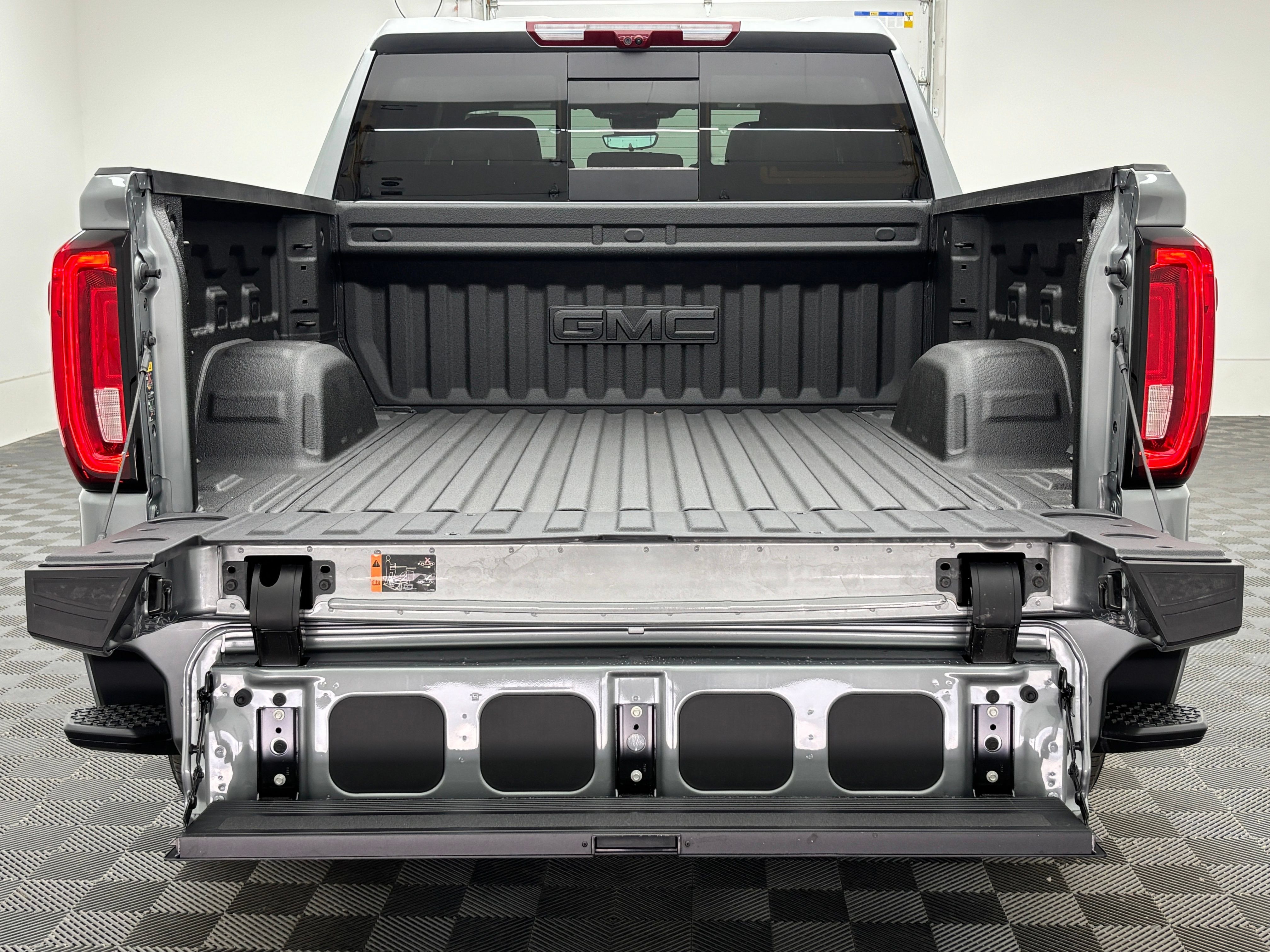 New 2026 GMC Sierra 1500 Denali AWD/4WD image 13