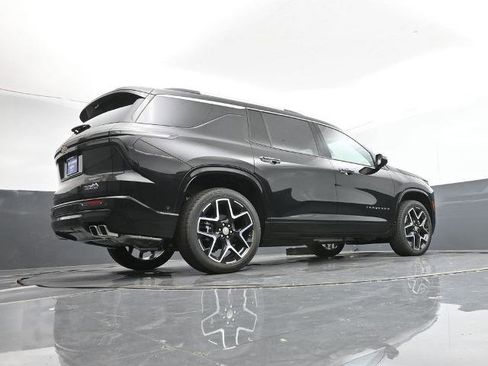 New 2026 Chevrolet Traverse High Country w/ LPO, Floor Liner Package image 13