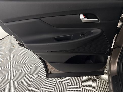 Used 2020 Hyundai Santa Fe SEL FWD image 12