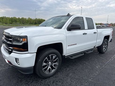 Used 2018 Chevrolet Silverado 1500 LT w/ Redline Edition AWD/4WD image 1