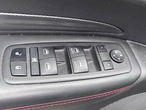 Used 2024 Dodge Durango GT RWD image 8