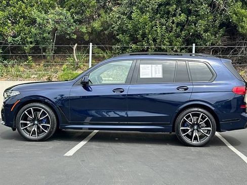 Used 2022 BMW X7 xDrive40i w/ M Sport Package AWD/4WD image 2