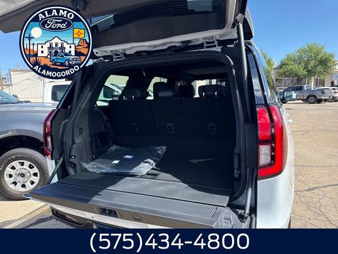 New 2025 Ford Expedition Platinum w/ Stealth Performance Package image 14