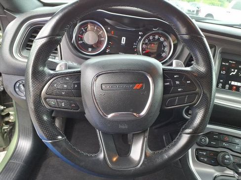 Used 2022 Dodge Challenger GT RWD image 15