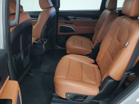Used 2024 Kia Telluride EX X-Line AWD/4WD image 22