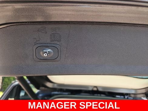 Used 2019 Ford Escape SEL AWD/4WD image 13