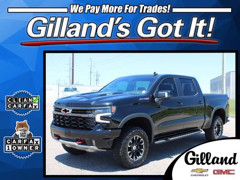 Used 2024 Chevrolet Silverado 1500 ZR2 w/ Technology Package AWD/4WD image 1