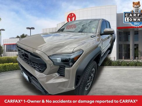Used 2026 Toyota Tacoma TRD Off-Road w/ TRD Off Road Premium Package AWD/4WD image 2