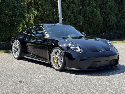 Certified 2026 Porsche 911 GT3 RWD image 9
