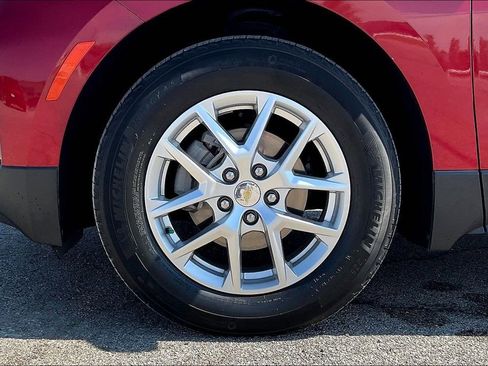 Used 2022 Chevrolet Equinox LT FWD image 8
