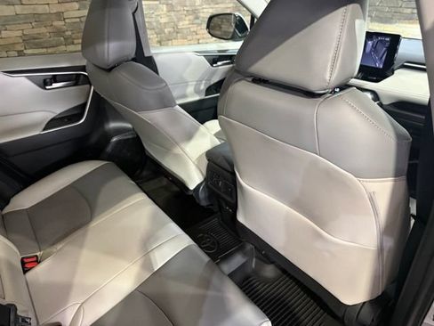 Used 2023 Toyota RAV4 XLE Premium AWD/4WD image 33