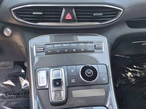 Certified 2022 Hyundai Santa Fe SEL w/ Convenience Package FWD image 25