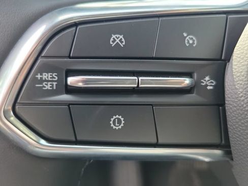 New 2026 Chevrolet Equinox LT w/ Safety and Technology Package FWD image 25