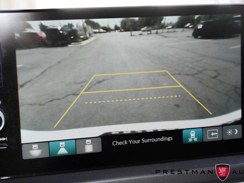 Used 2025 Honda Pilot Touring image 33