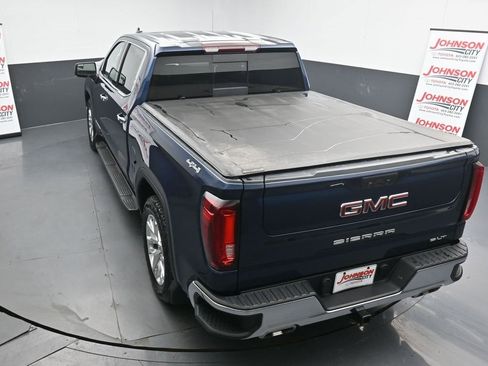 Used 2022 GMC Sierra 1500 SLT w/ SLT Convenience Package image 30
