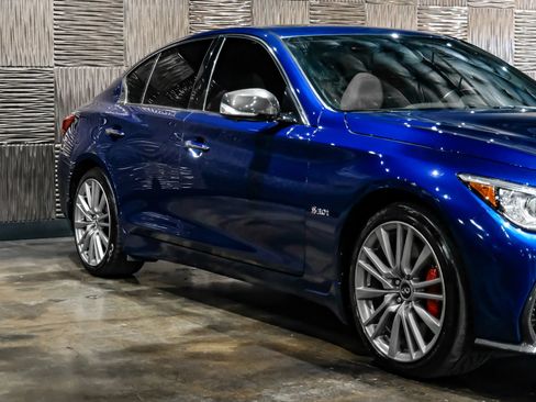 Used 2019 INFINITI Q50 Red Sport 400 w/ Sensory Package AWD/4WD image 6