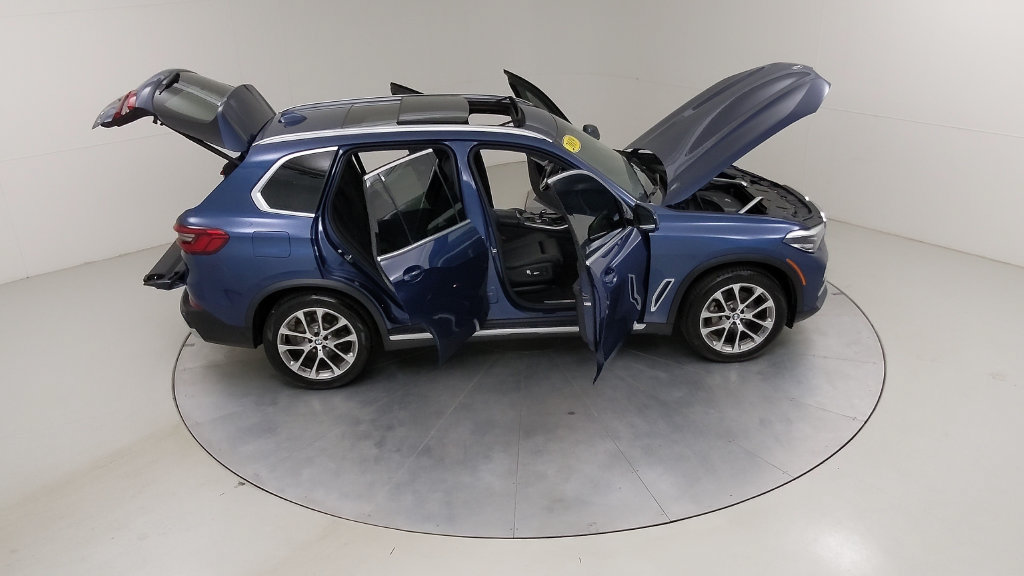Used 2019 BMW X5 xDrive40i w/ Premium Essential Package AWD/4WD image 49