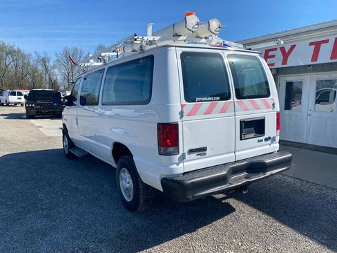 Used 2012 Ford E-350 and Econoline 350 Super Duty image 6