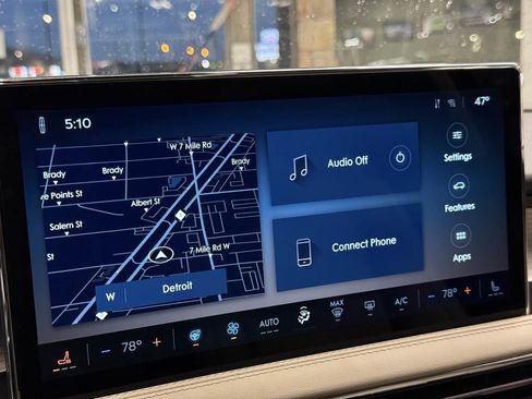 Used 2025 Lincoln Corsair AWD w/ Equipment Group 101A image 49