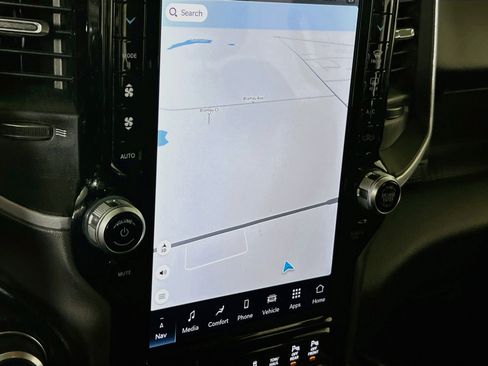 Used 2023 RAM 1500 Big Horn AWD/4WD image 13