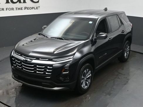 New 2026 Chevrolet Equinox LT w/ Safety and Technology Package FWD image 23
