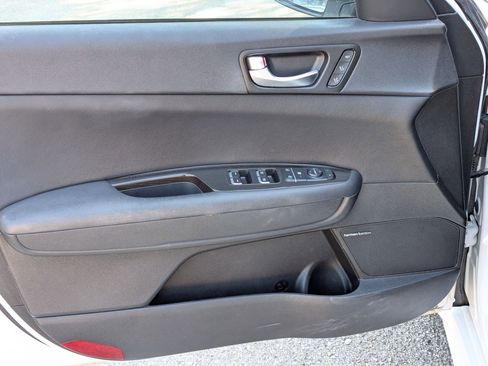 Used 2019 Kia Optima EX w/ EX Premium Package image 11