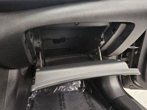 Used 2019 Nissan Sentra SV w/ Special Edition Package FWD image 22