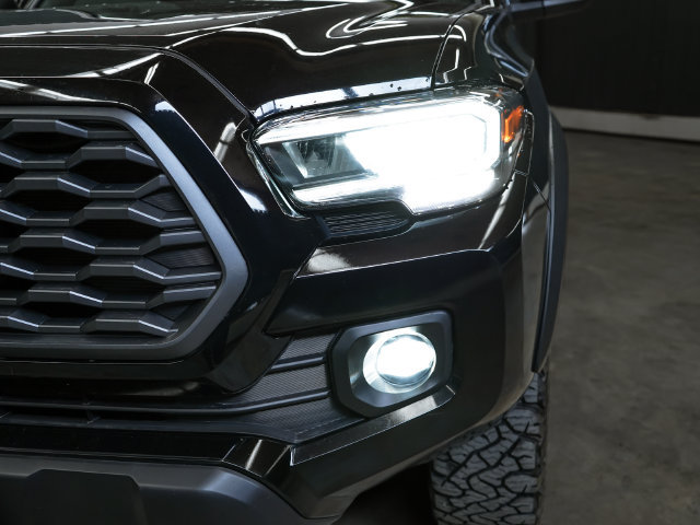 Used 2023 Toyota Tacoma TRD Off-Road AWD/4WD image 47