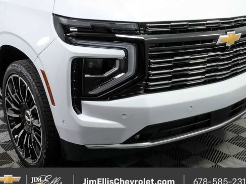 New 2026 Chevrolet Tahoe High Country AWD/4WD image 40