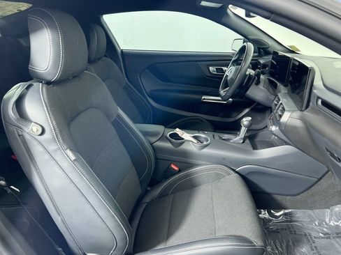 Used 2024 Ford Mustang GT RWD image 27