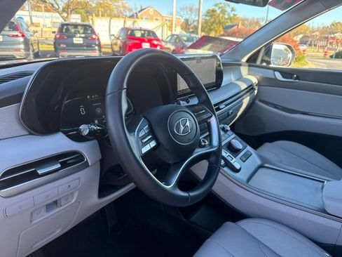 Used 2023 Hyundai Palisade SEL AWD/4WD image 14