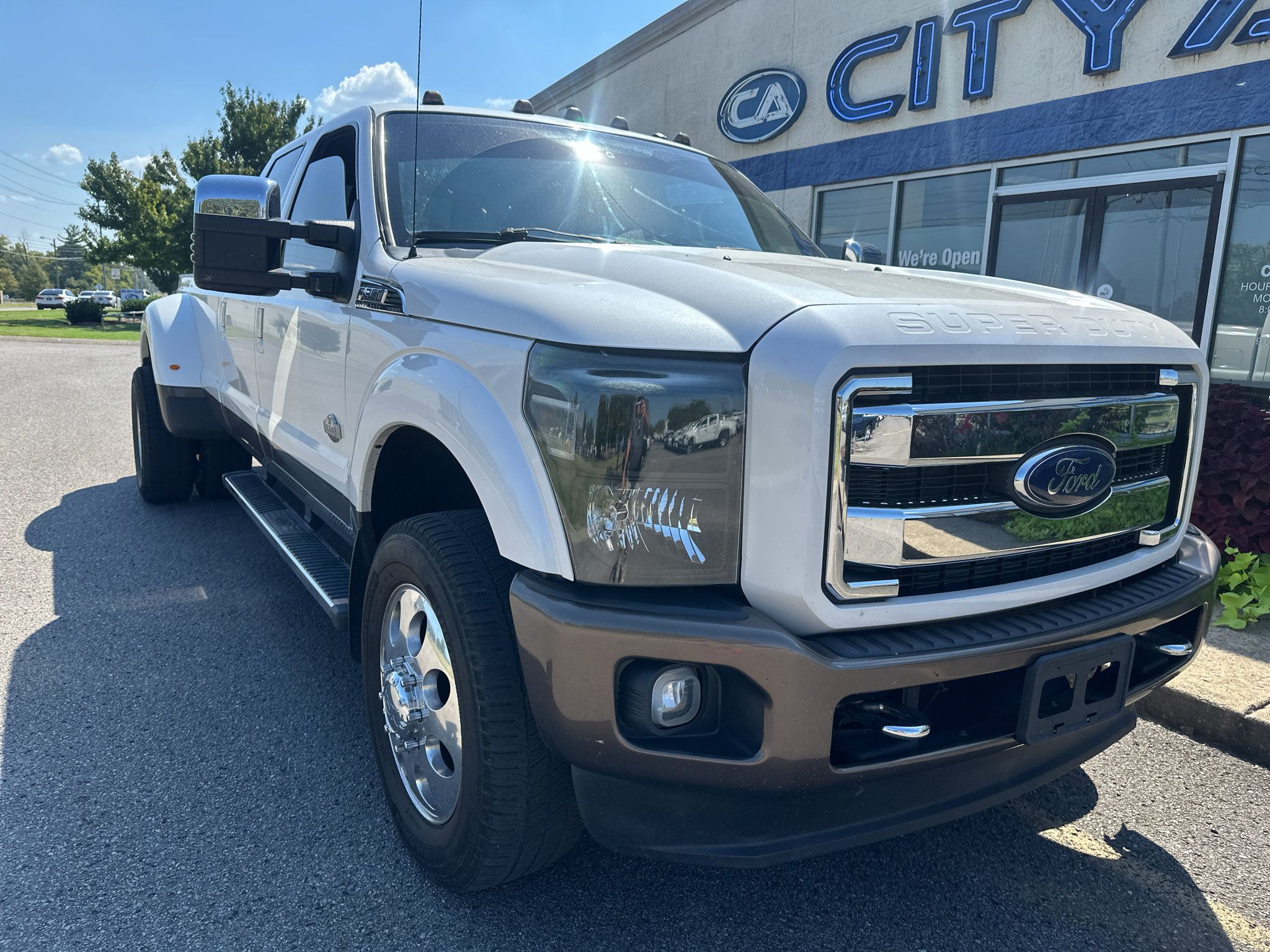 Used 2016 Ford F350 King Ranch AWD/4WD image 2