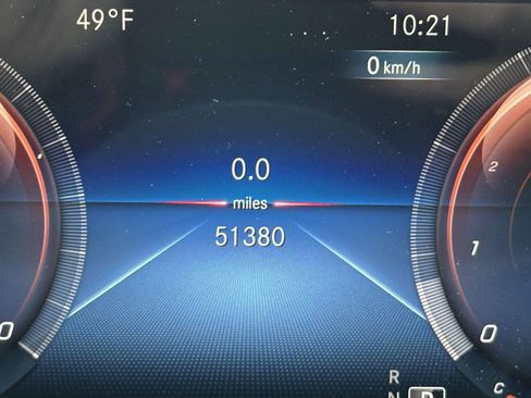 Used 2022 Mercedes-Benz CLA 250 4MATIC image 35