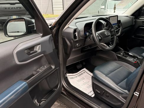 Used 2021 Ford Bronco Sport Outer Banks AWD/4WD image 8