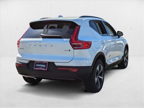 New 2026 Volvo XC40 B5 Plus w/ Protection Package Premier image 5