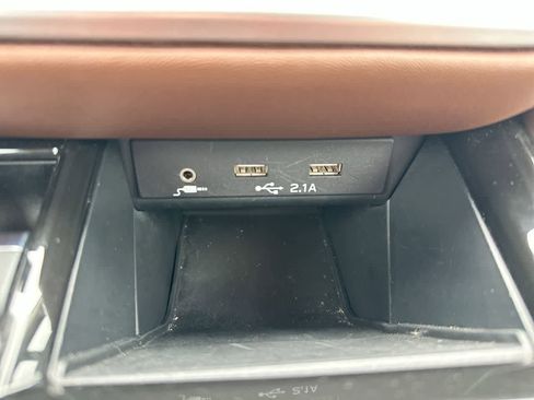 Certified 2022 Subaru Outback Touring w/ Popular Package #2 image 35