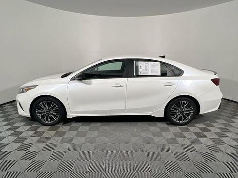 Certified 2024 Kia Forte GT-Line FWD image 8