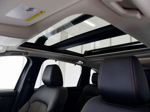 Used 2026 MAZDA CX-90 3.3 Turbo w/ Premium Sport Pkg image 27